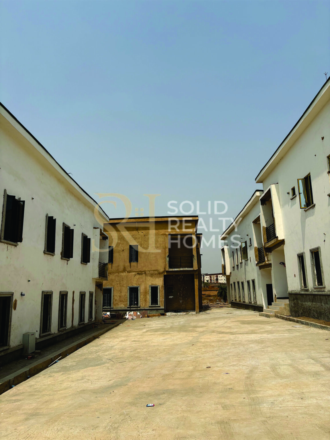 10 units of 4-bedroom apartment